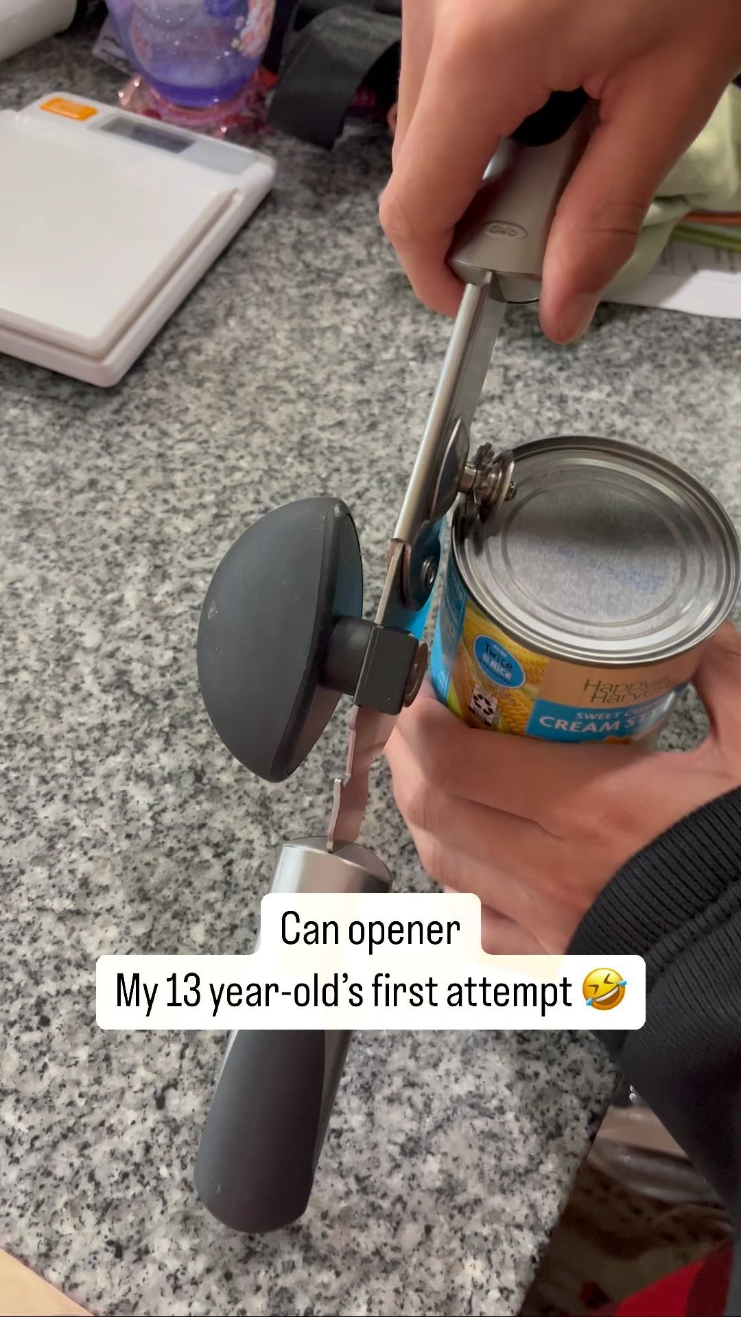 13 year-old’s first time to use a can opener. It’s hard to figure it out🤣
#reelsvideo #reels #teenager #13yearsold #canopener #howtousecanopener #kitchen #kitchengadget